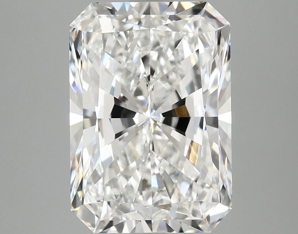 4.02 Carat Radiant Shaped Ideal Cut VVS2 IGI Certified Lab Grown Diamond