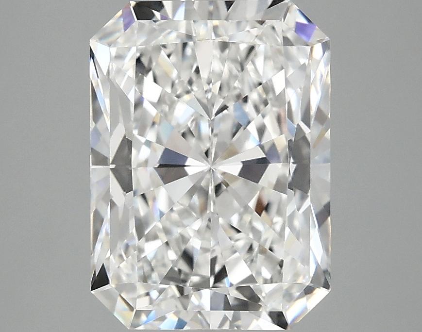 3.02 Carat Radiant Shaped Excellent Cut VVS2 IGI Certified Lab Grown Diamond