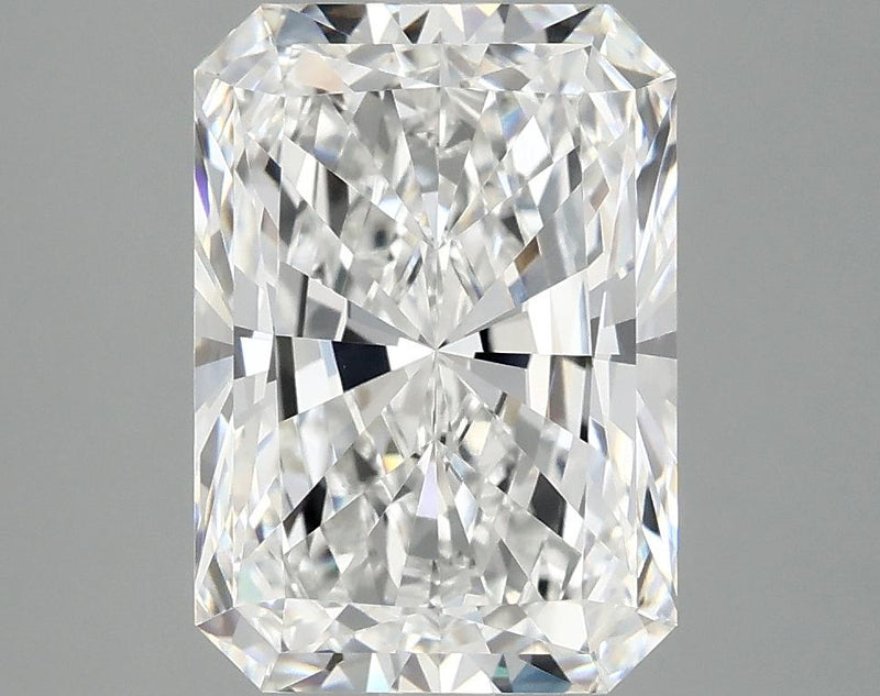 4.14 Carat Radiant Shaped Ideal Cut VVS2 IGI Certified Lab Grown Diamond