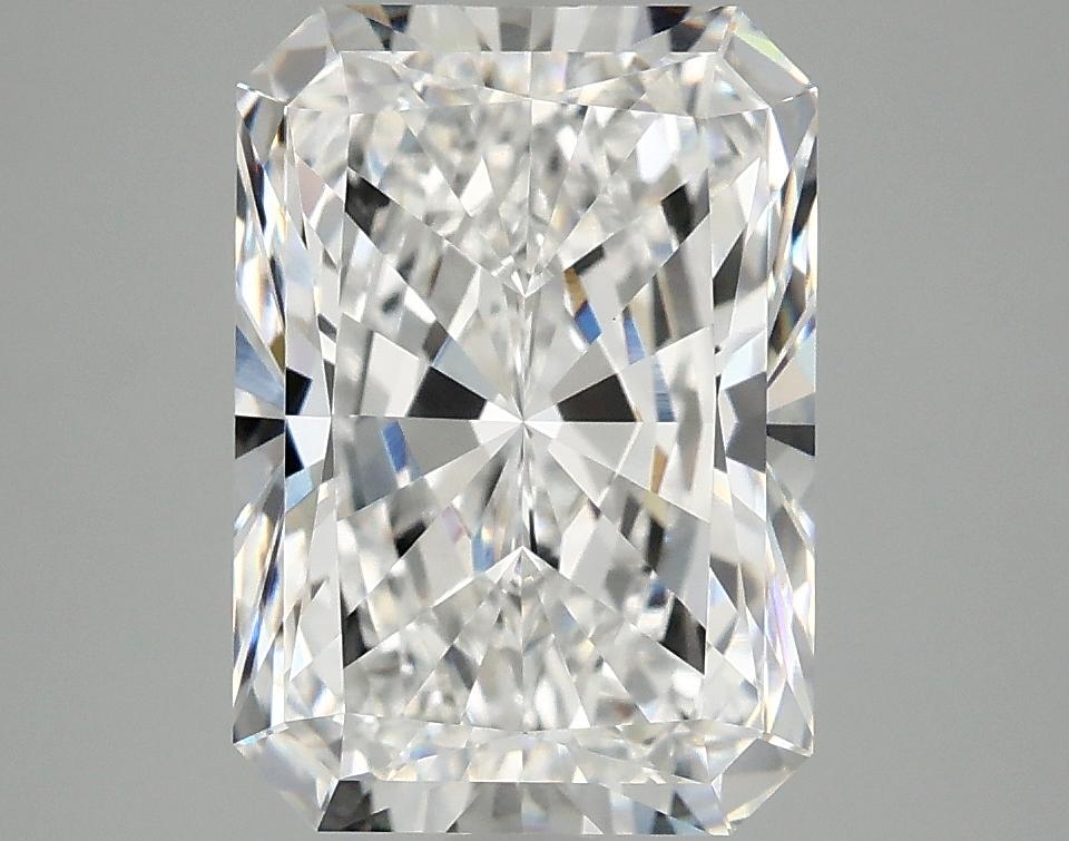4.14 Carat Radiant Shaped Ideal Cut VVS2 IGI Certified Lab Grown Diamond