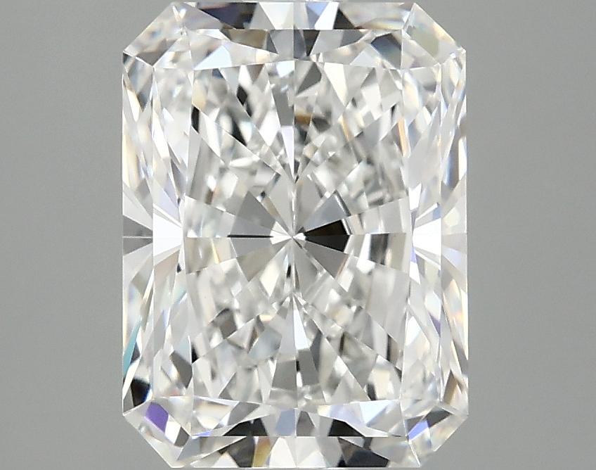 3.02 Carat Radiant Shaped Excellent Cut VVS2 IGI Certified Lab Grown Diamond