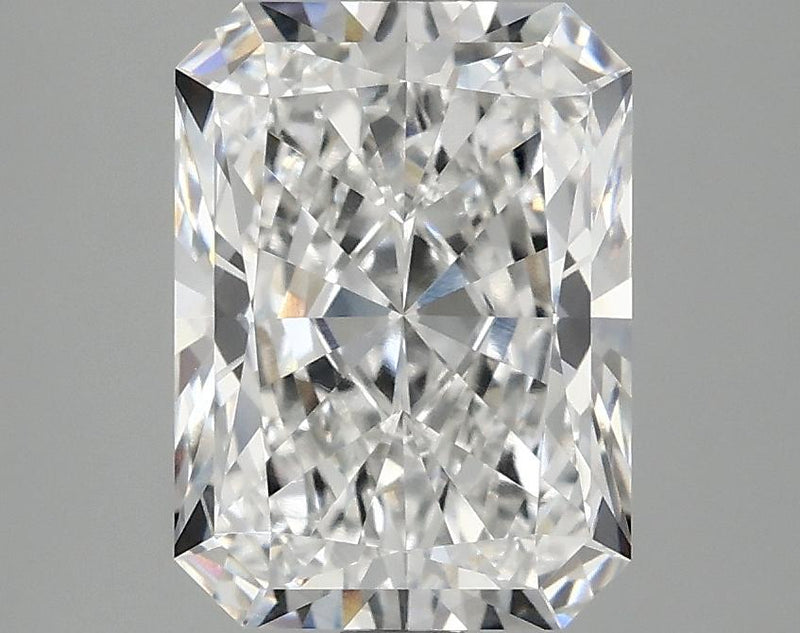 3.04 Carat Radiant Shaped Excellent Cut VS1 IGI Certified Lab Grown Diamond