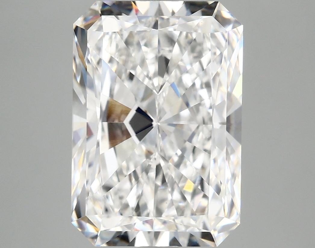4.99 Carat Radiant Shaped Ideal Cut VVS2 IGI Certified Lab Grown Diamond