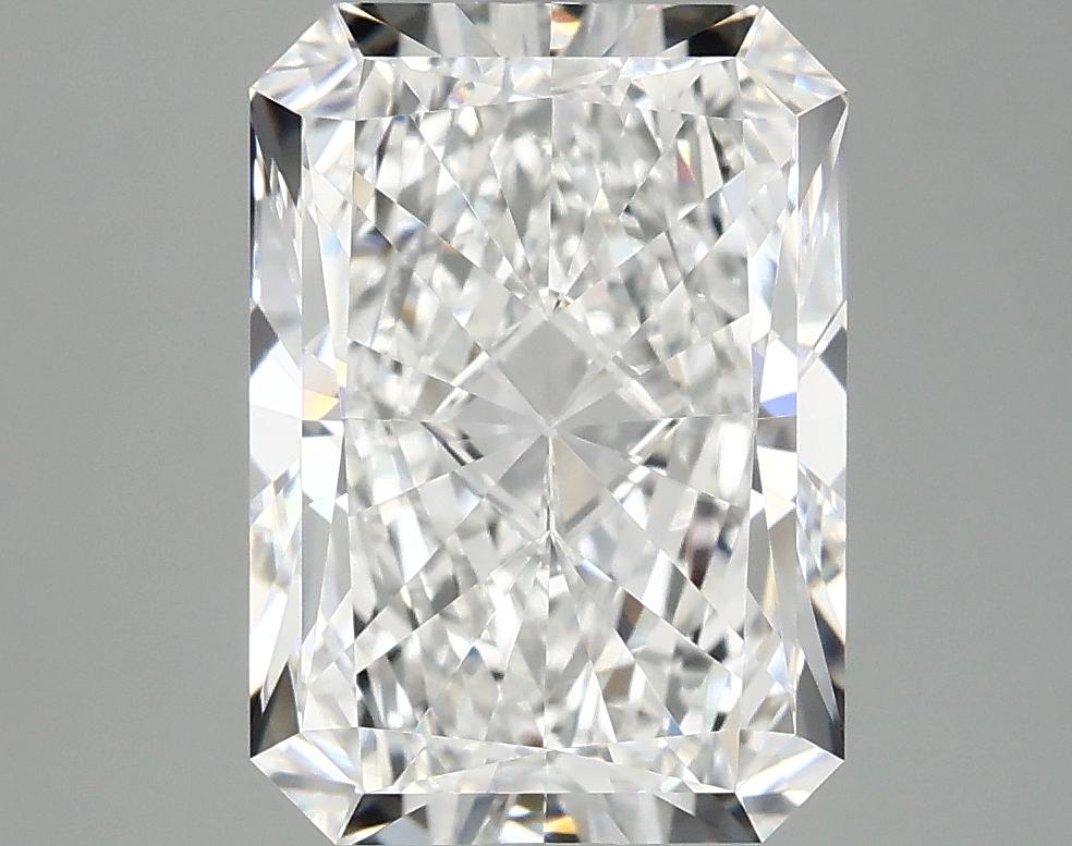 4.07 Carat Radiant Shaped Ideal Cut VVS2 IGI Certified Lab Grown Diamond