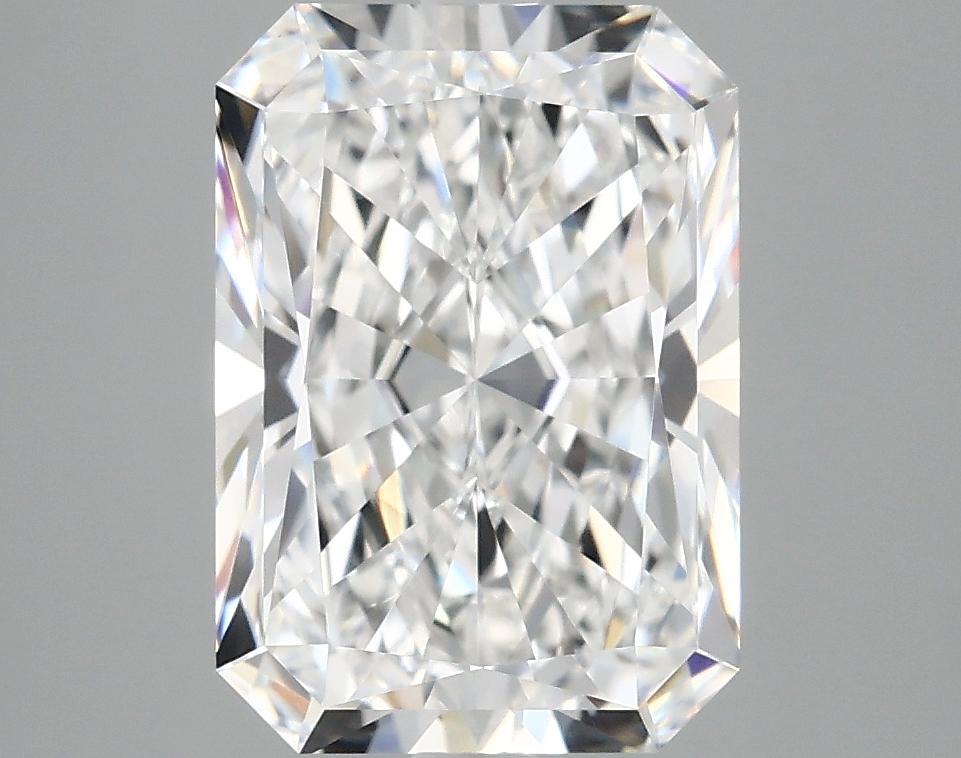 4.05 Carat Radiant Shaped Ideal Cut VS1 IGI Certified Lab Grown Diamond