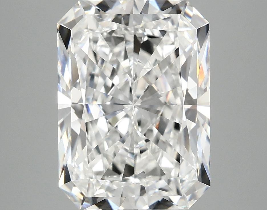 4.08 Carat Radiant Shaped Excellent Cut VVS2 IGI Certified Lab Grown Diamond