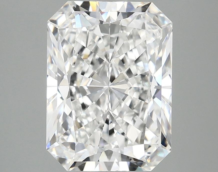 3.09 Carat Radiant Shaped Excellent Cut VVS2 IGI Certified Lab Grown Diamond