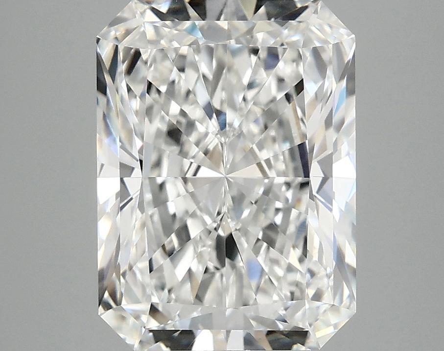 3.93 Carat Radiant Shaped Excellent Cut VVS2 IGI Certified Lab Grown Diamond