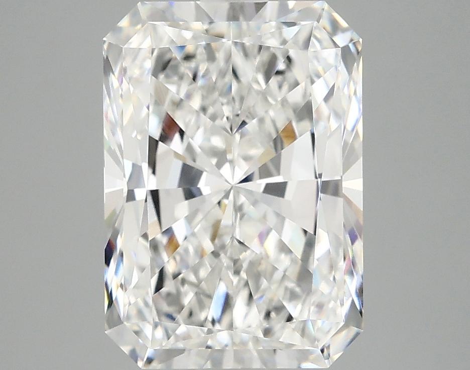 4.02 Carat Radiant Shaped Ideal Cut VVS2 IGI Certified Lab Grown Diamond