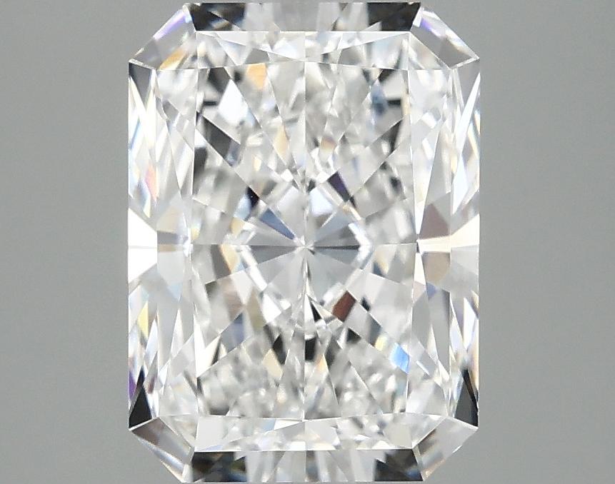 3.05 Carat Radiant Shaped Excellent Cut VVS2 IGI Certified Lab Grown Diamond