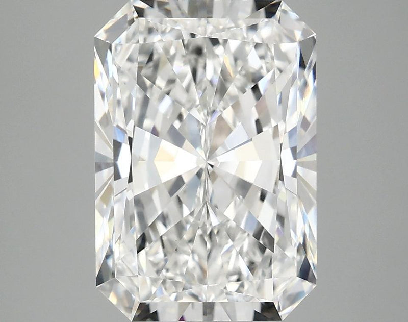 4.02 Carat Radiant Shaped Ideal Cut VVS2 IGI Certified Lab Grown Diamond