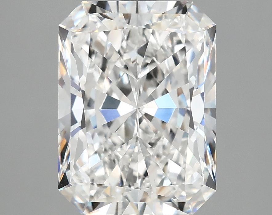 3.95 Carat Radiant Shaped Excellent Cut VS1 IGI Certified Lab Grown Diamond