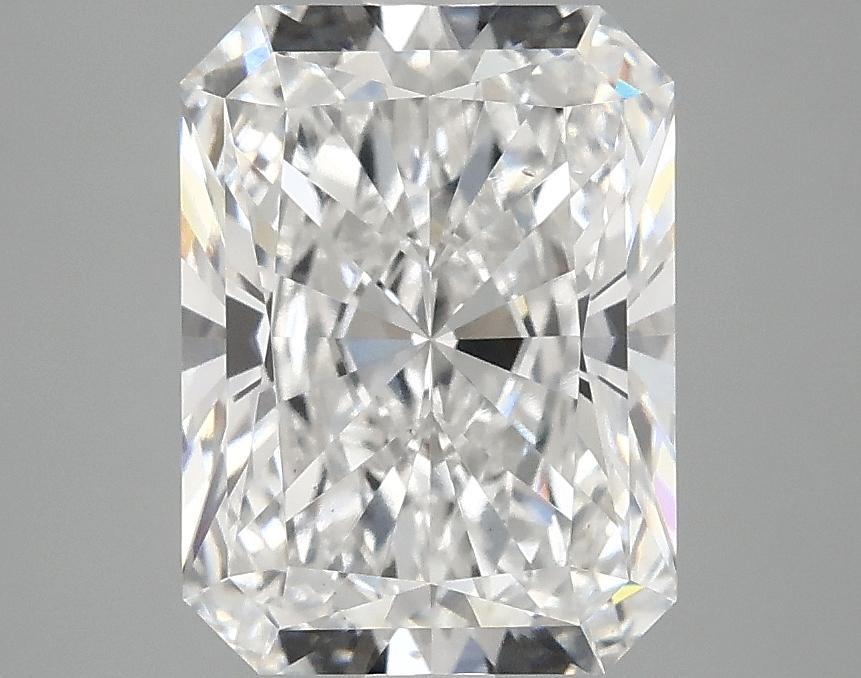3.1 Carat Radiant Shaped Excellent Cut VS2 IGI Certified Lab Grown Diamond