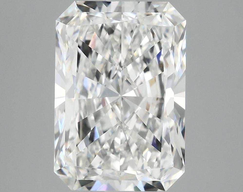 4.05 Carat Radiant Shaped Ideal Cut VVS2 IGI Certified Lab Grown Diamond