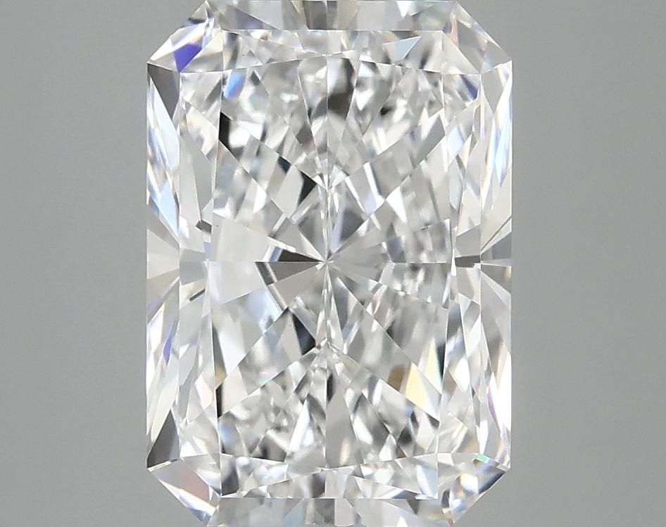 3.96 Carat Radiant Shaped Ideal Cut VVS2 IGI Certified Lab Grown Diamond