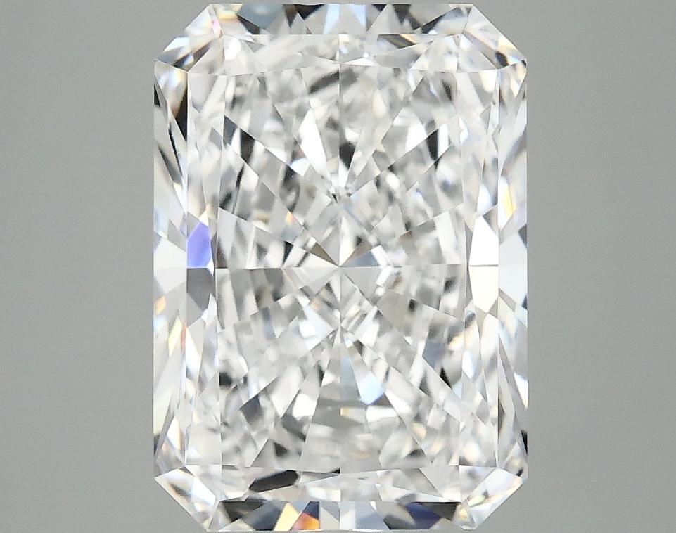 3.95 Carat Radiant Shaped Ideal Cut VVS2 IGI Certified Lab Grown Diamond