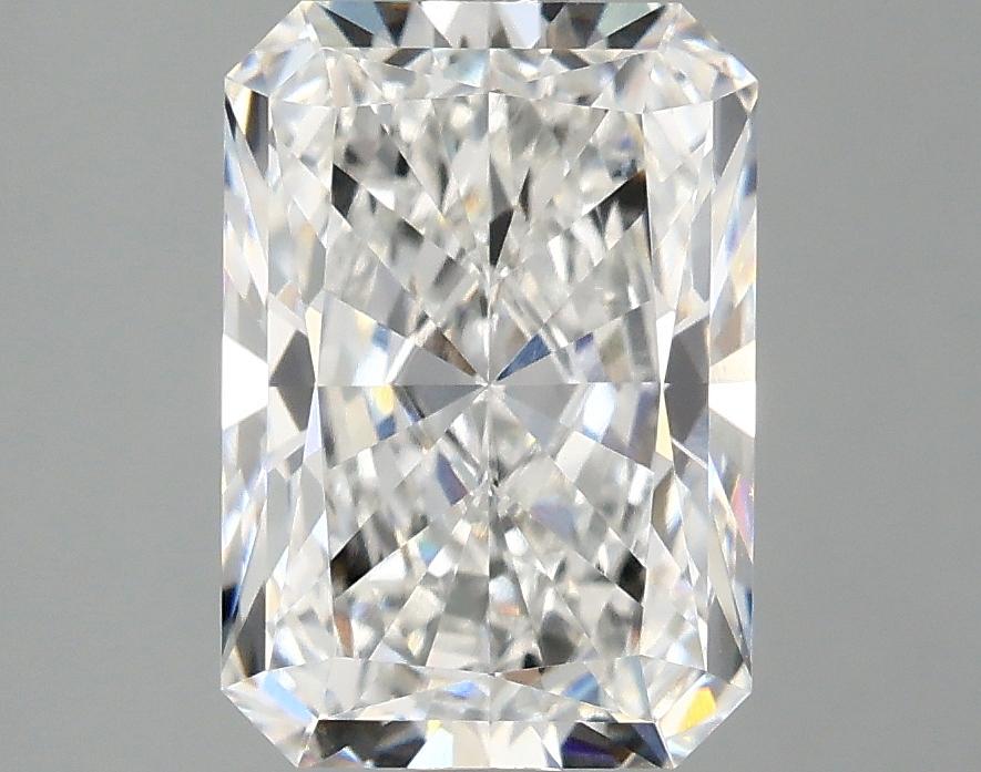 2.99 Carat Radiant Shaped Ideal Cut VVS2 IGI Certified Lab Grown Diamond