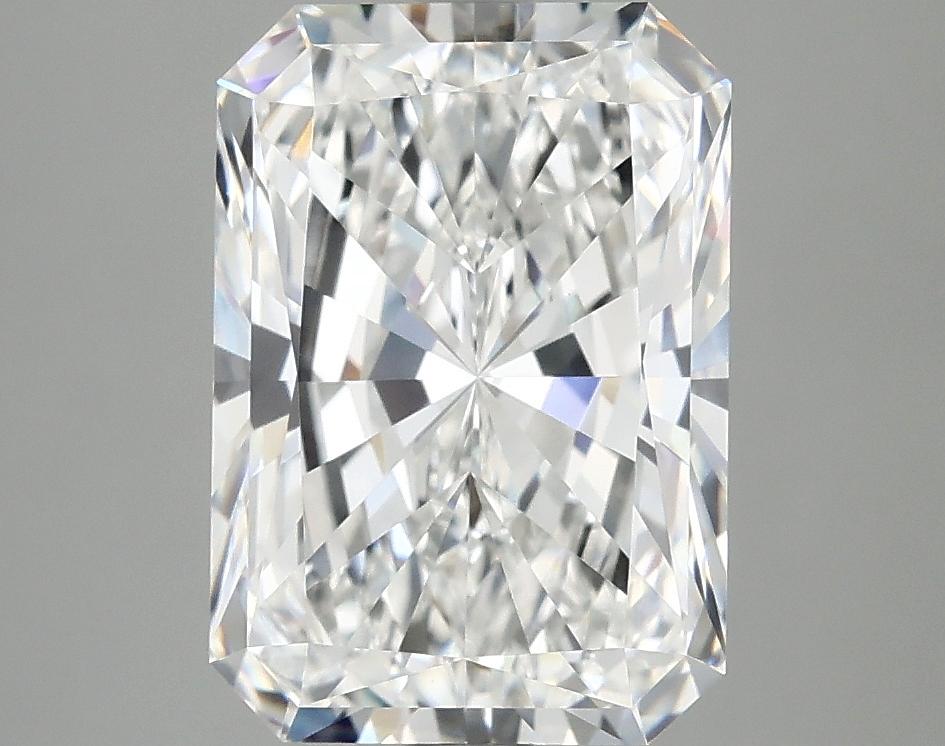 3.84 Carat Radiant Shaped Ideal Cut VVS2 IGI Certified Lab Grown Diamond