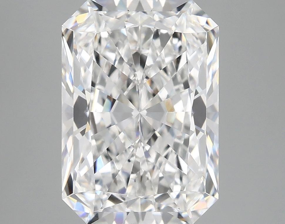 4.19 Carat Radiant Shaped Ideal Cut VVS2 IGI Certified Lab Grown Diamond