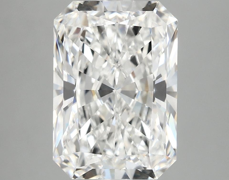 3.84 Carat Radiant Shaped Ideal Cut VVS2 IGI Certified Lab Grown Diamond