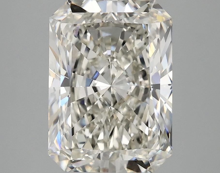 3.1 Carat Radiant Shaped Ideal Cut VVS2 IGI Certified Lab Grown Diamond