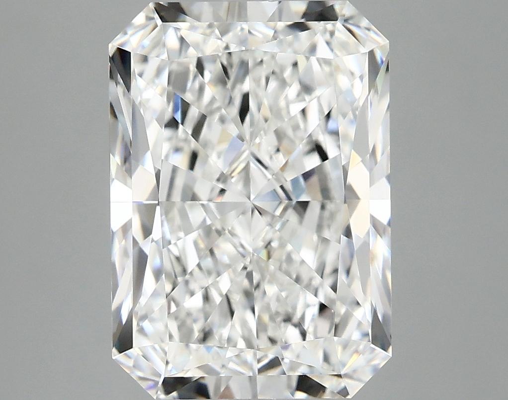 4.8 Carat Radiant Shaped Ideal Cut VVS2 IGI Certified Lab Grown Diamond