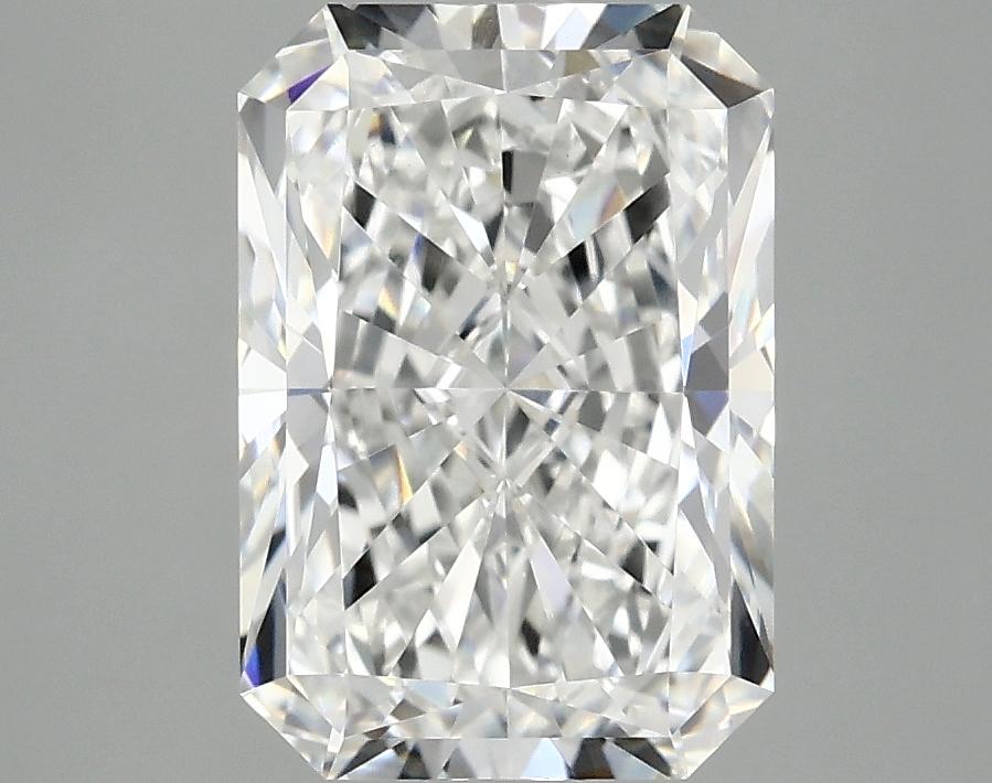 3.05 Carat Radiant Shaped Ideal Cut VVS2 IGI Certified Lab Grown Diamond