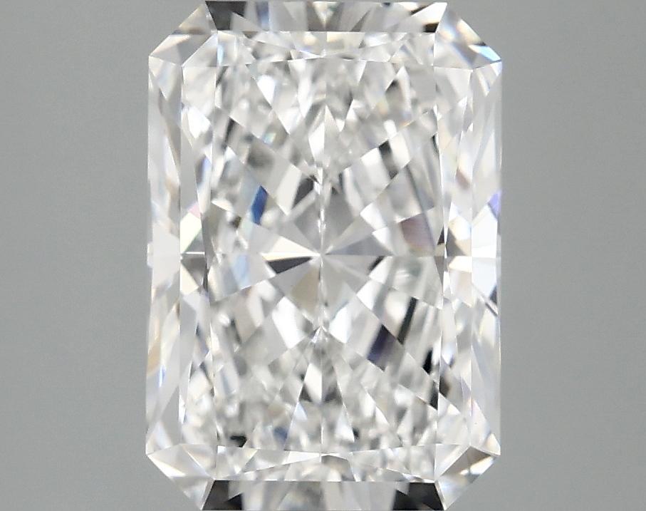 3.05 Carat Radiant Shaped Ideal Cut VVS2 IGI Certified Lab Grown Diamond