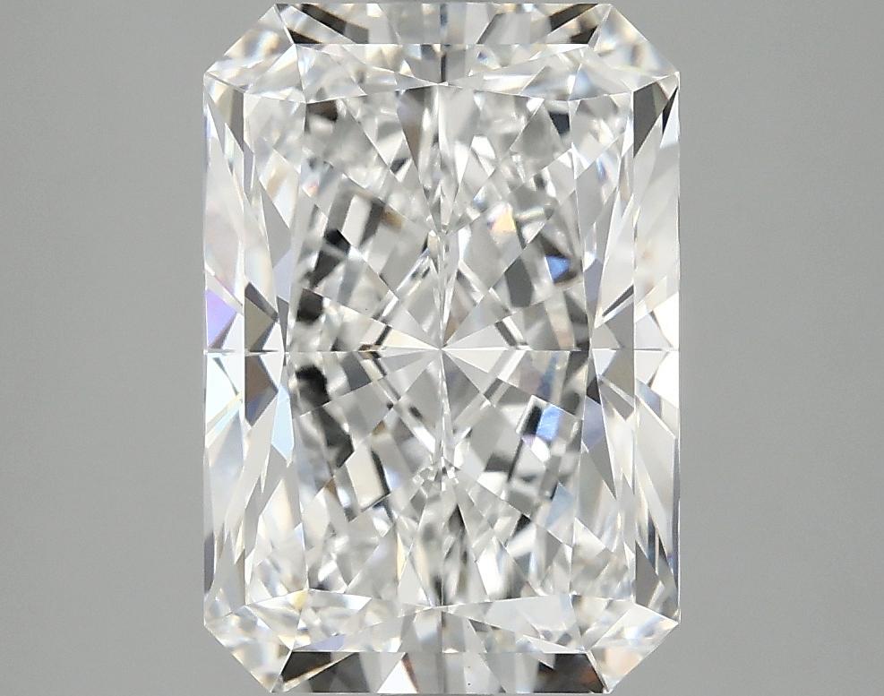 4.04 Carat Radiant Shaped Ideal Cut VVS2 IGI Certified Lab Grown Diamond