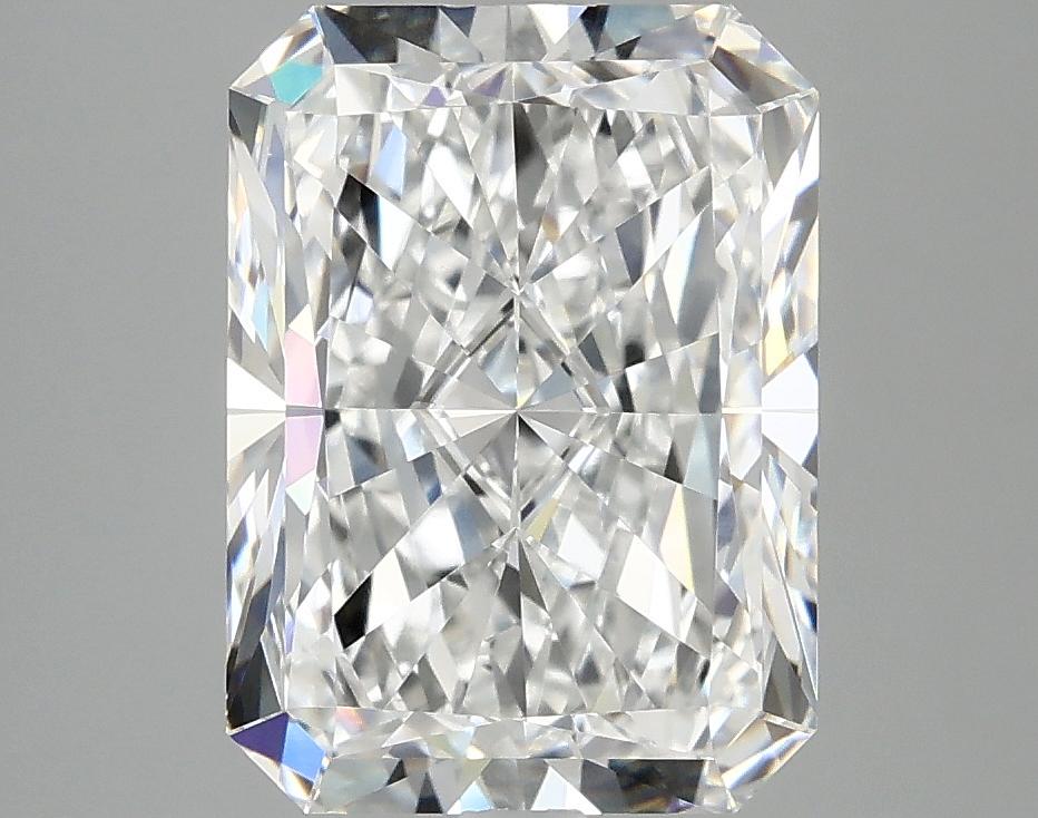 3.95 Carat Radiant Shaped Excellent Cut VVS2 IGI Certified Lab Grown Diamond