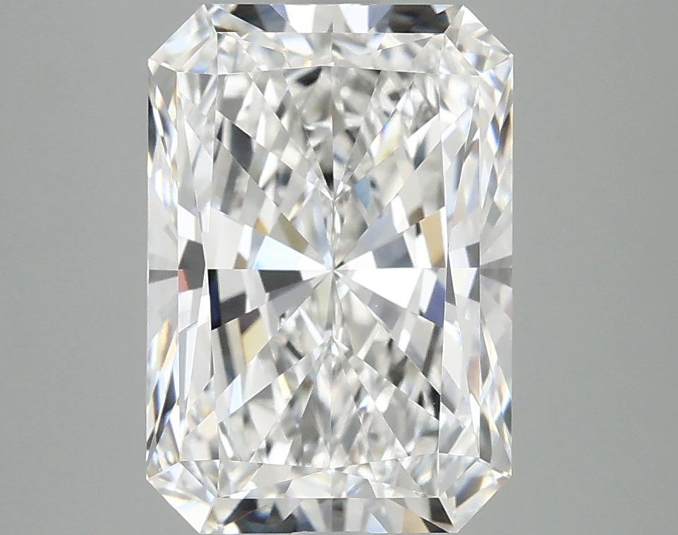 3.86 Carat Radiant Shaped Ideal Cut VVS2 IGI Certified Lab Grown Diamond