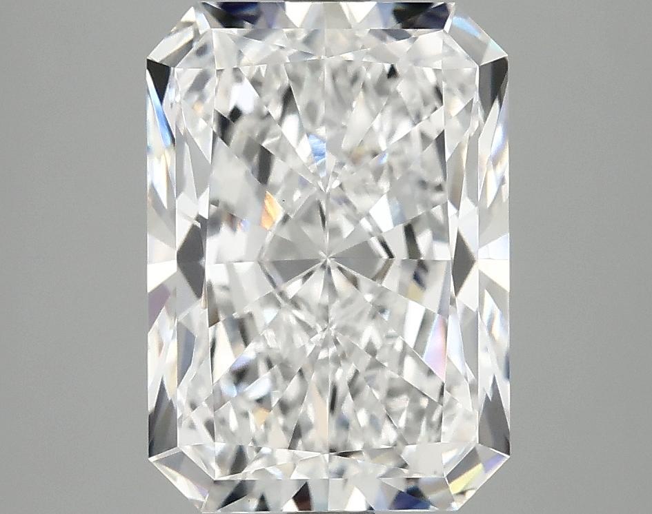 4.12 Carat Radiant Shaped Ideal Cut VVS2 IGI Certified Lab Grown Diamond