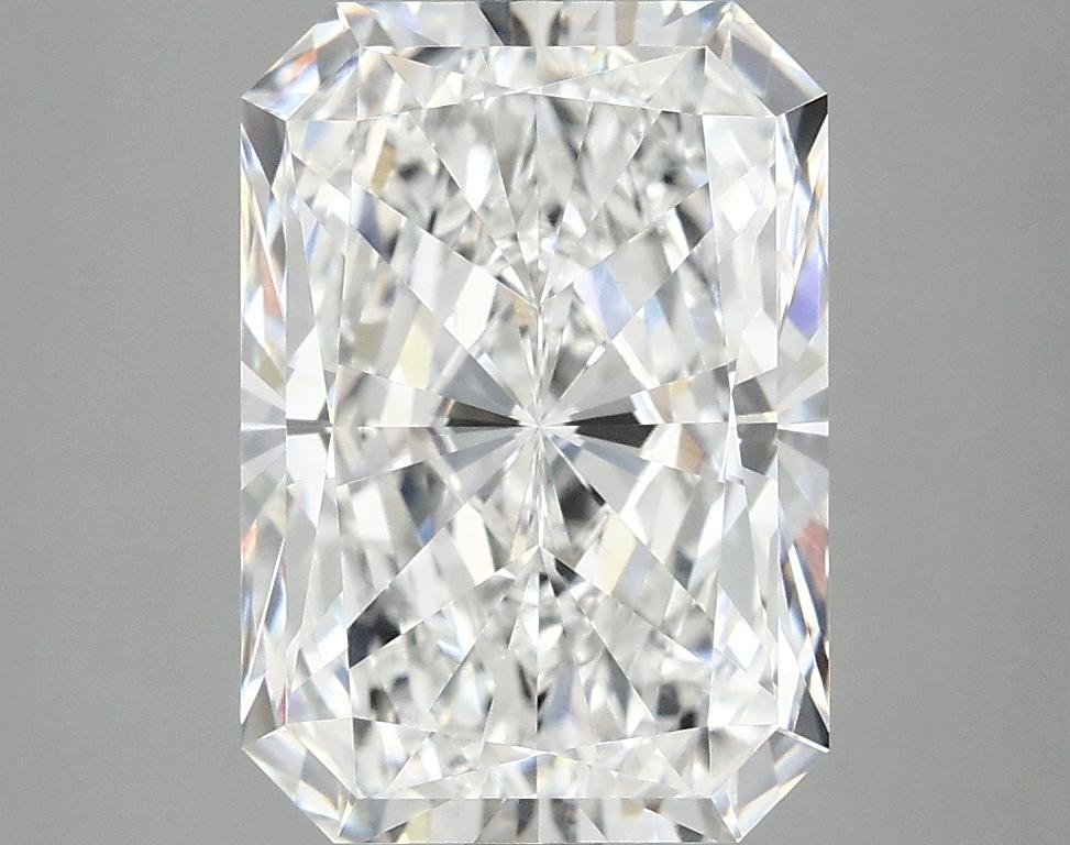 4.07 Carat Radiant Shaped Ideal Cut VVS2 IGI Certified Lab Grown Diamond