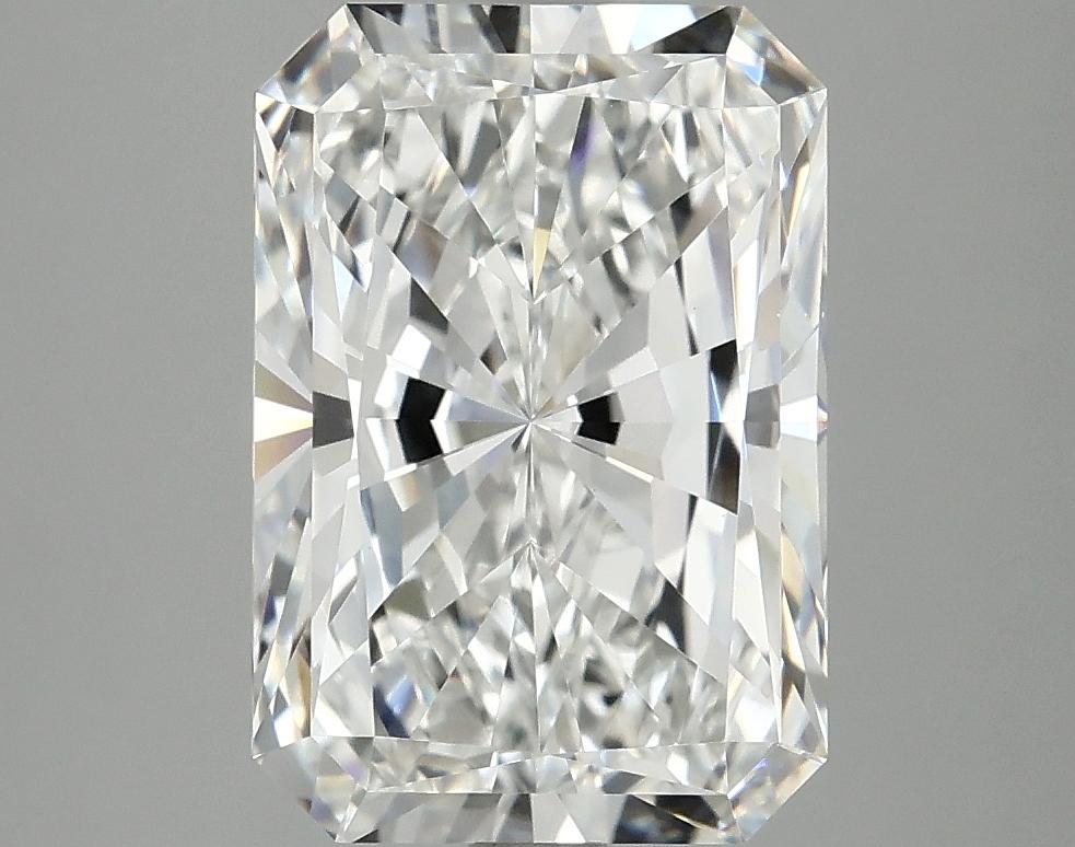 3.91 Carat Radiant Shaped Ideal Cut VS1 IGI Certified Lab Grown Diamond
