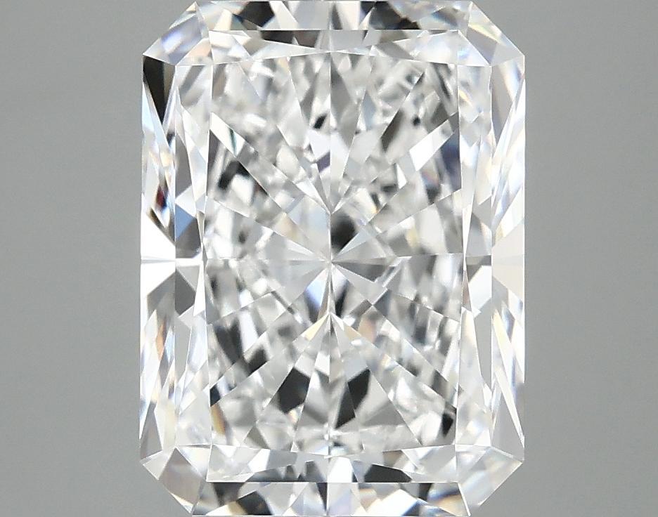 4.11 Carat Radiant Shaped Excellent Cut VVS2 IGI Certified Lab Grown Diamond