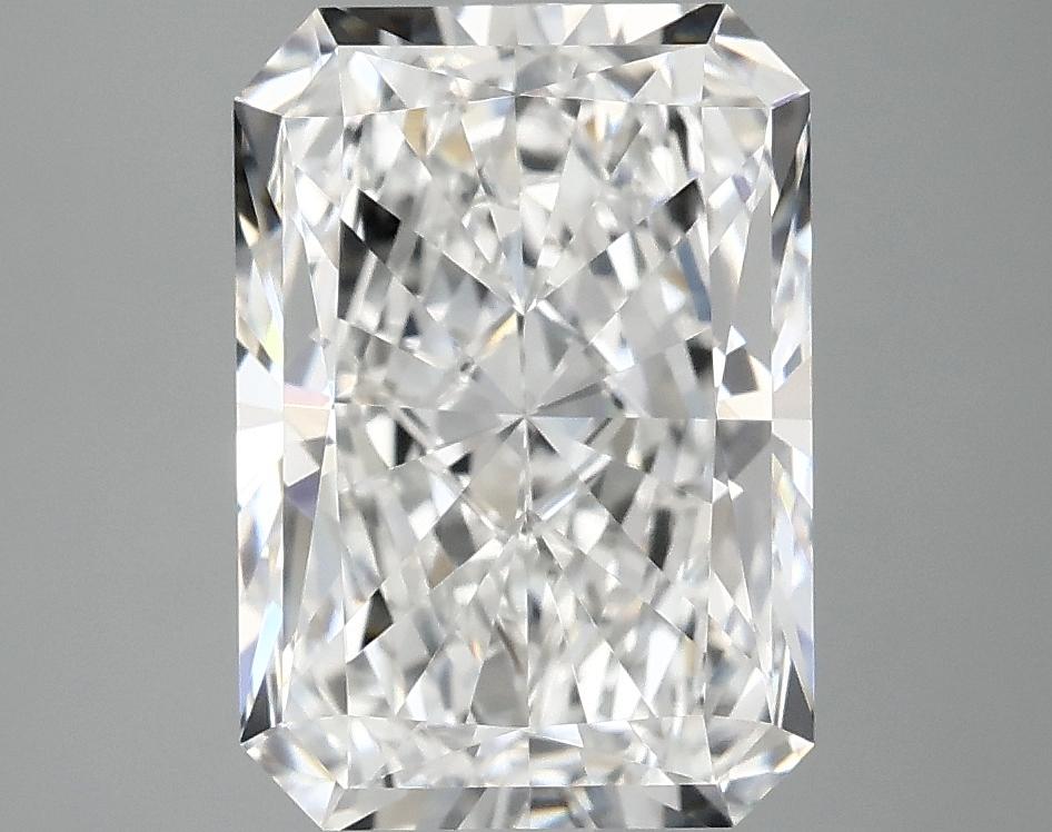3.81 Carat Radiant Shaped Ideal Cut VVS2 IGI Certified Lab Grown Diamond