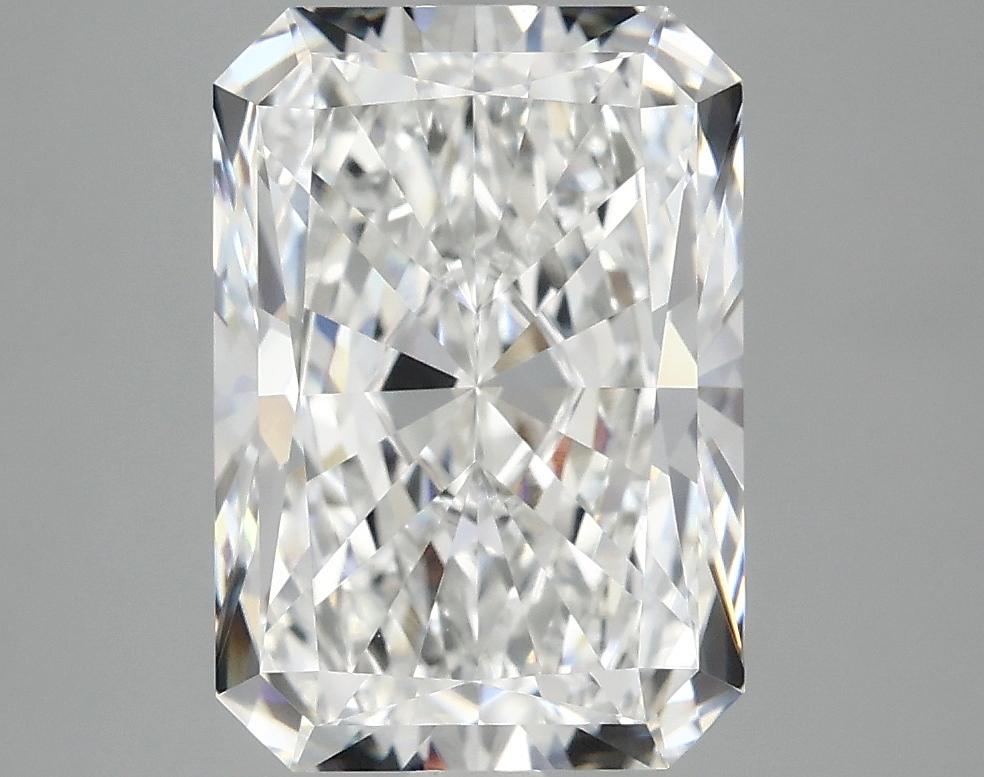 4.14 Carat Radiant Shaped Ideal Cut VVS2 IGI Certified Lab Grown Diamond
