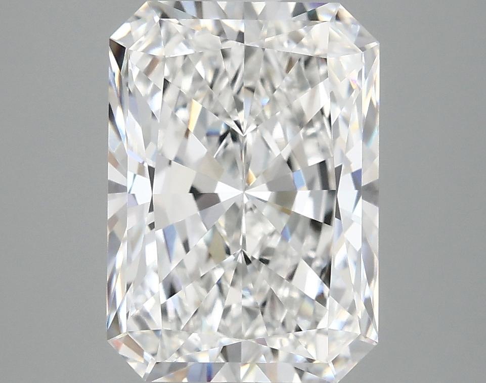 4.02 Carat Radiant Shaped Ideal Cut VVS2 IGI Certified Lab Grown Diamond