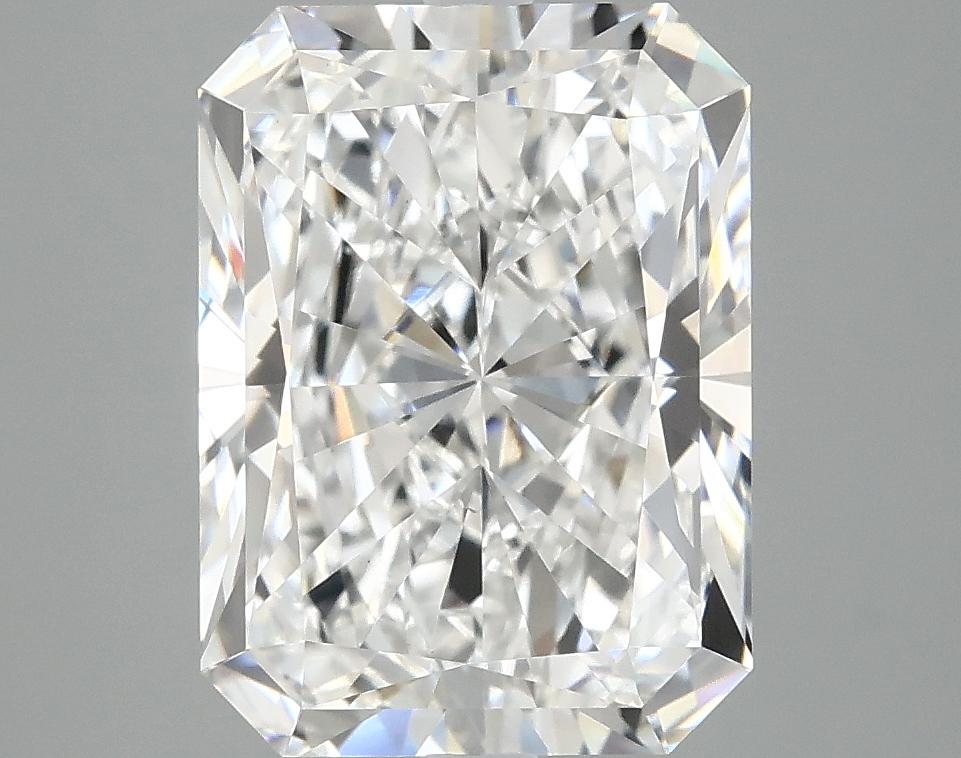 4.08 Carat Radiant Shaped Excellent Cut VS1 IGI Certified Lab Grown Diamond
