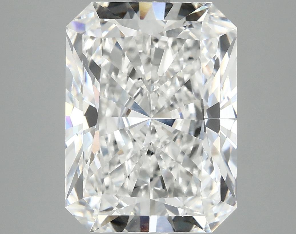 4.19 Carat Radiant Shaped Excellent Cut VS1 IGI Certified Lab Grown Diamond