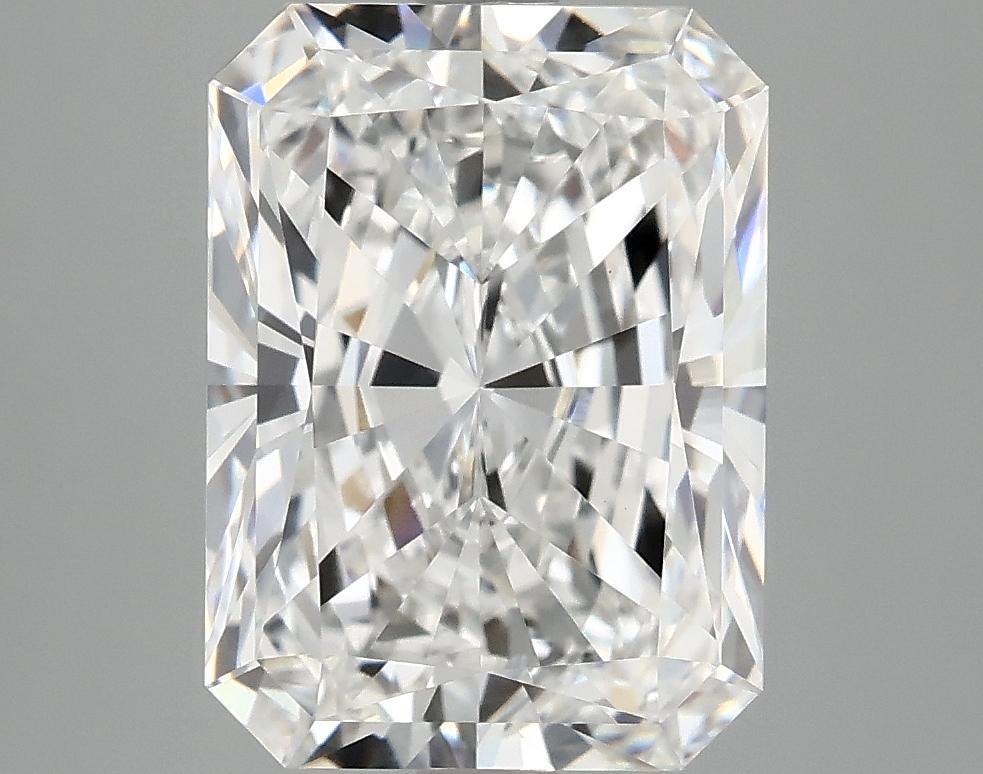 3.92 Carat Radiant Shaped Excellent Cut VVS2 IGI Certified Lab Grown Diamond