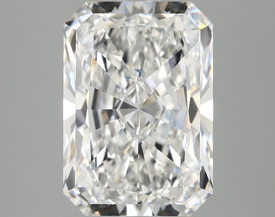 3.05 Carat Radiant Shaped Ideal Cut VVS2 IGI Certified Lab Grown Diamond