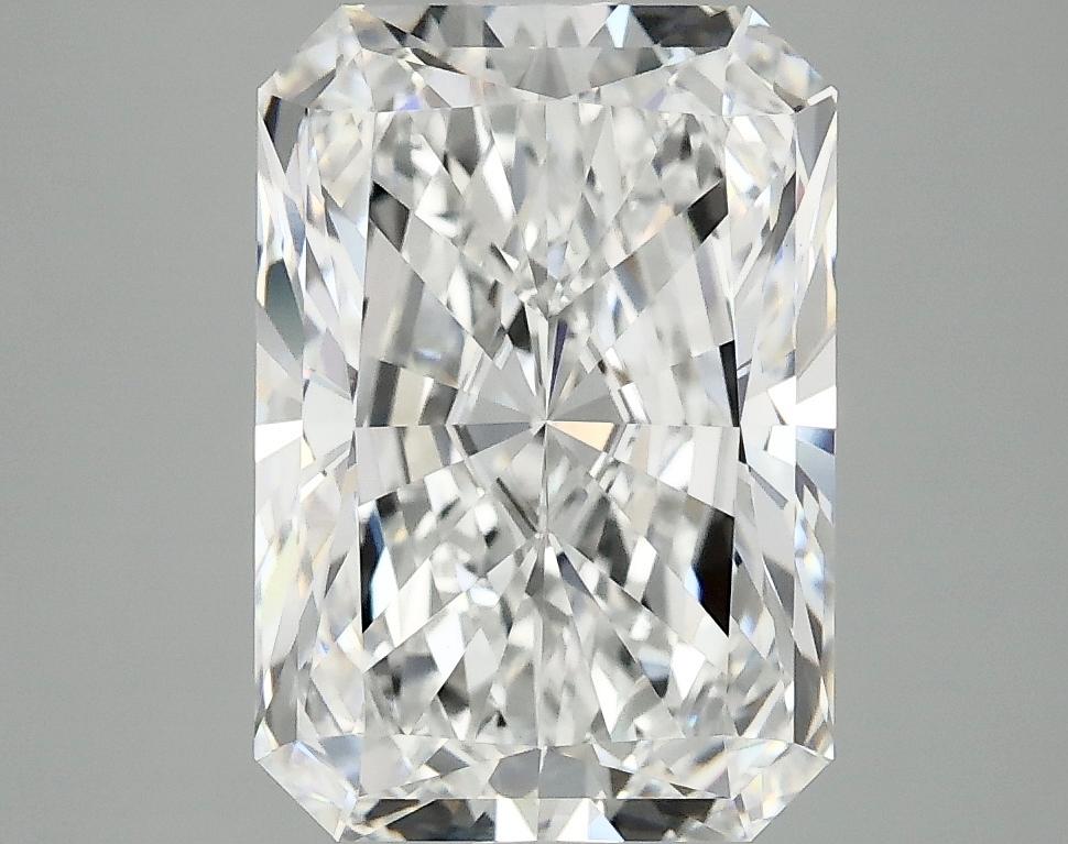 4.02 Carat Radiant Shaped Ideal Cut VVS2 IGI Certified Lab Grown Diamond