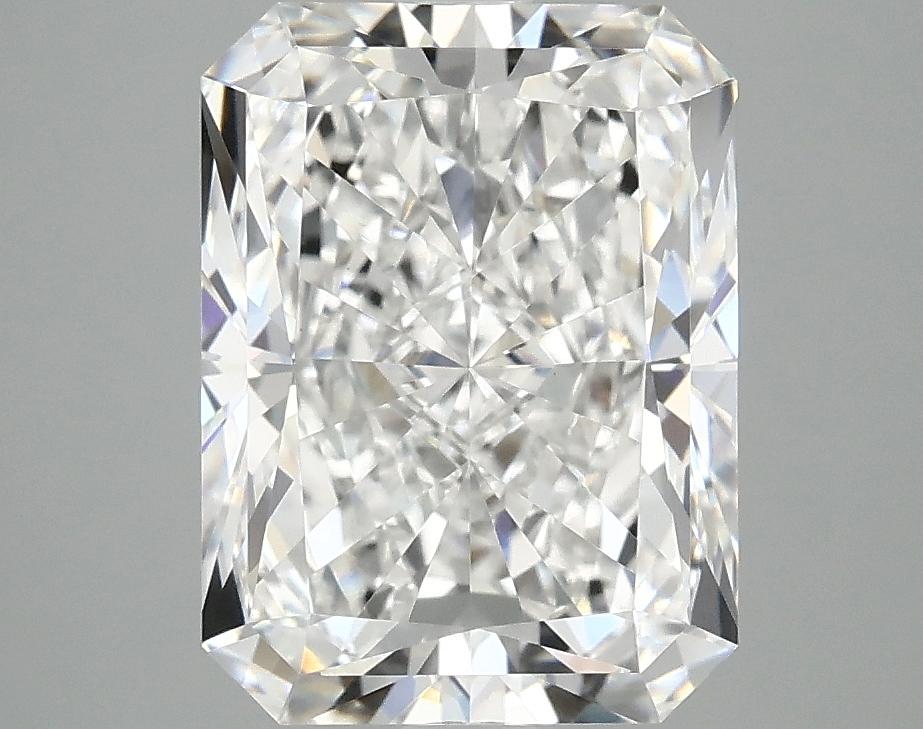4.04 Carat Radiant Shaped Excellent Cut VVS2 IGI Certified Lab Grown Diamond