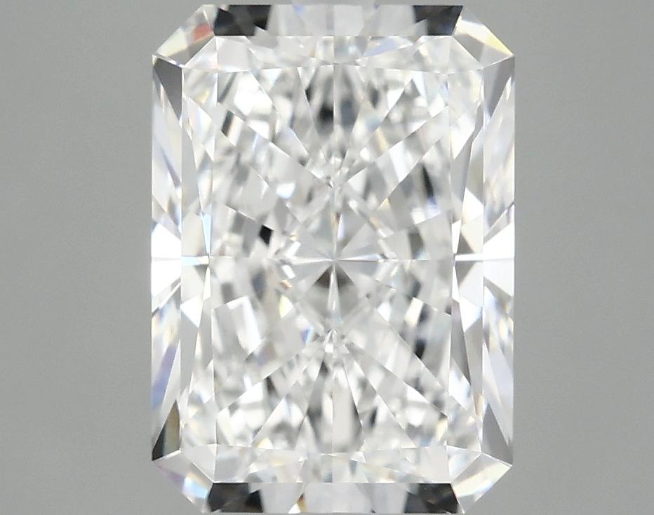 3.09 Carat Radiant Shaped Ideal Cut VS1 IGI Certified Lab Grown Diamond