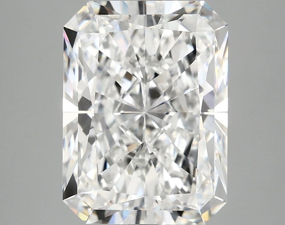 4.06 Carat Radiant Shaped Excellent Cut VS1 IGI Certified Lab Grown Diamond