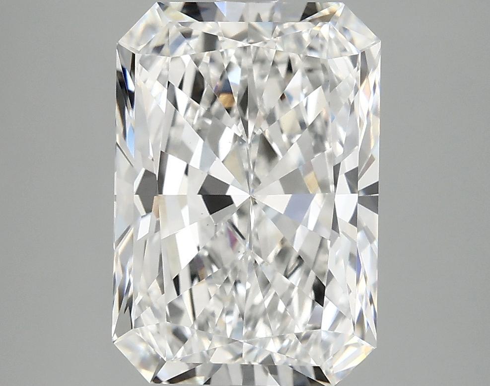 4.07 Carat Radiant Shaped Ideal Cut VS2 IGI Certified Lab Grown Diamond