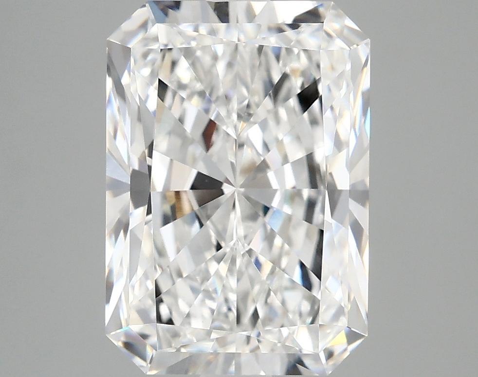 4.19 Carat Radiant Shaped Ideal Cut VVS2 IGI Certified Lab Grown Diamond