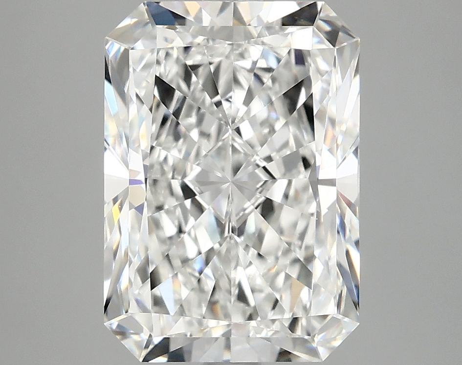 4.01 Carat Radiant Shaped Ideal Cut VVS2 IGI Certified Lab Grown Diamond