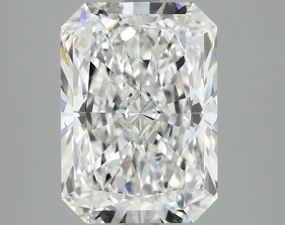 3.9 Carat Radiant Shaped Ideal Cut VS1 IGI Certified Lab Grown Diamond